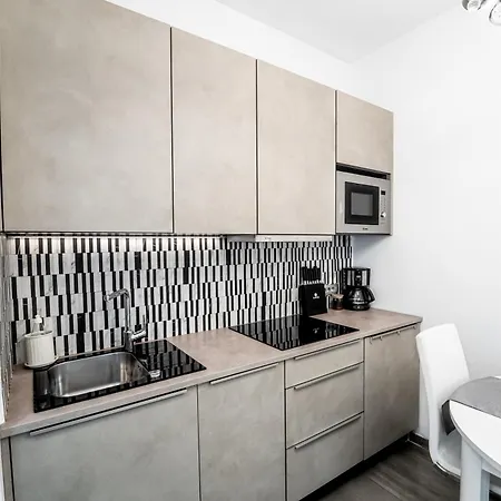 Kenti Apartment *